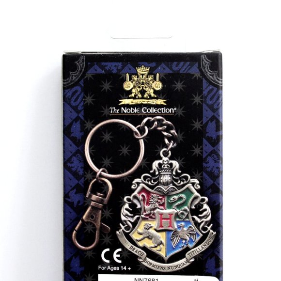 Harry Potter Hogwarts Crest Metal Keychain - Picture 2 of 2